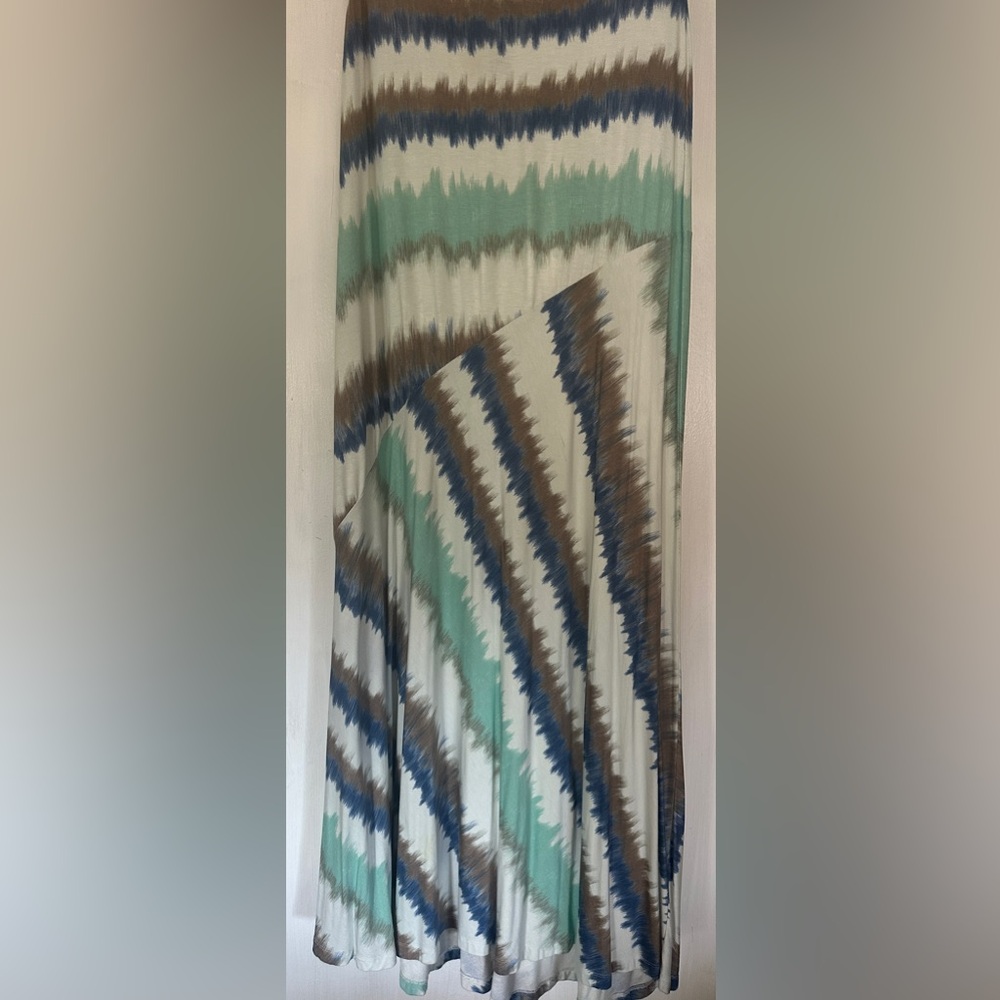 Even Women's Asymmetrical Maxi Skirt